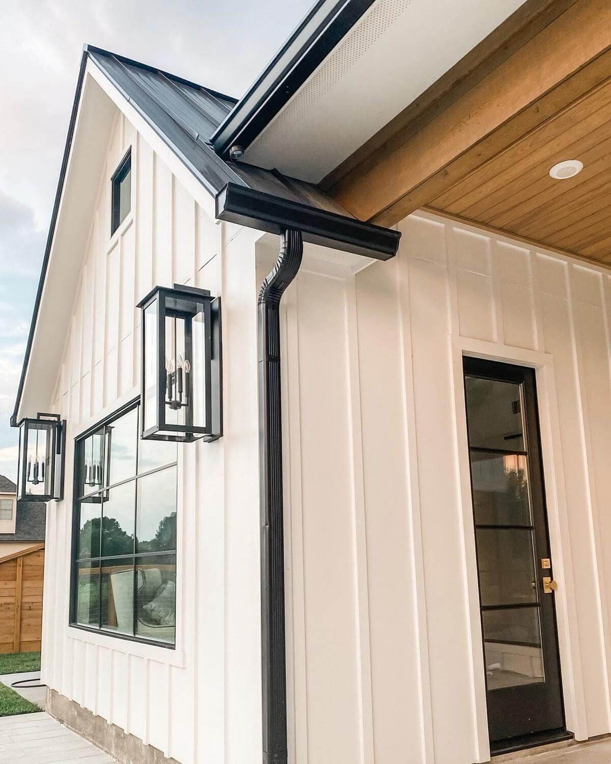 Siding: soffit and sconce detail