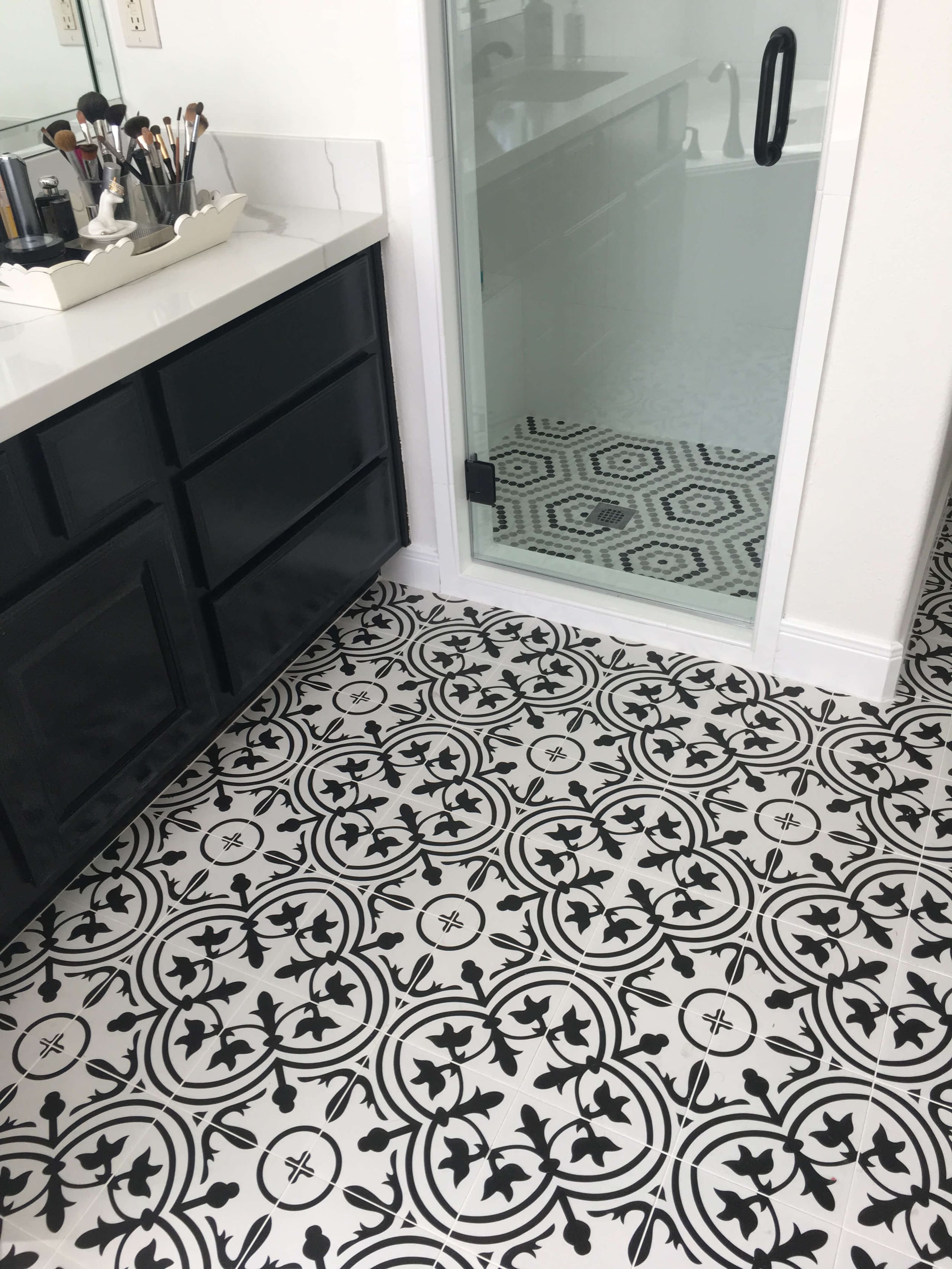Flooring: patterned tile into shower